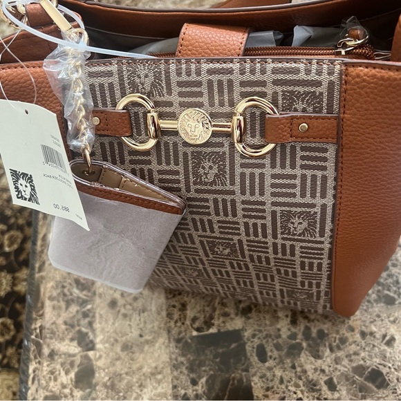 Anne Klein Handbags - ⭐️ Firm Price ⭐️ Used once Anne Klein bucket style purse